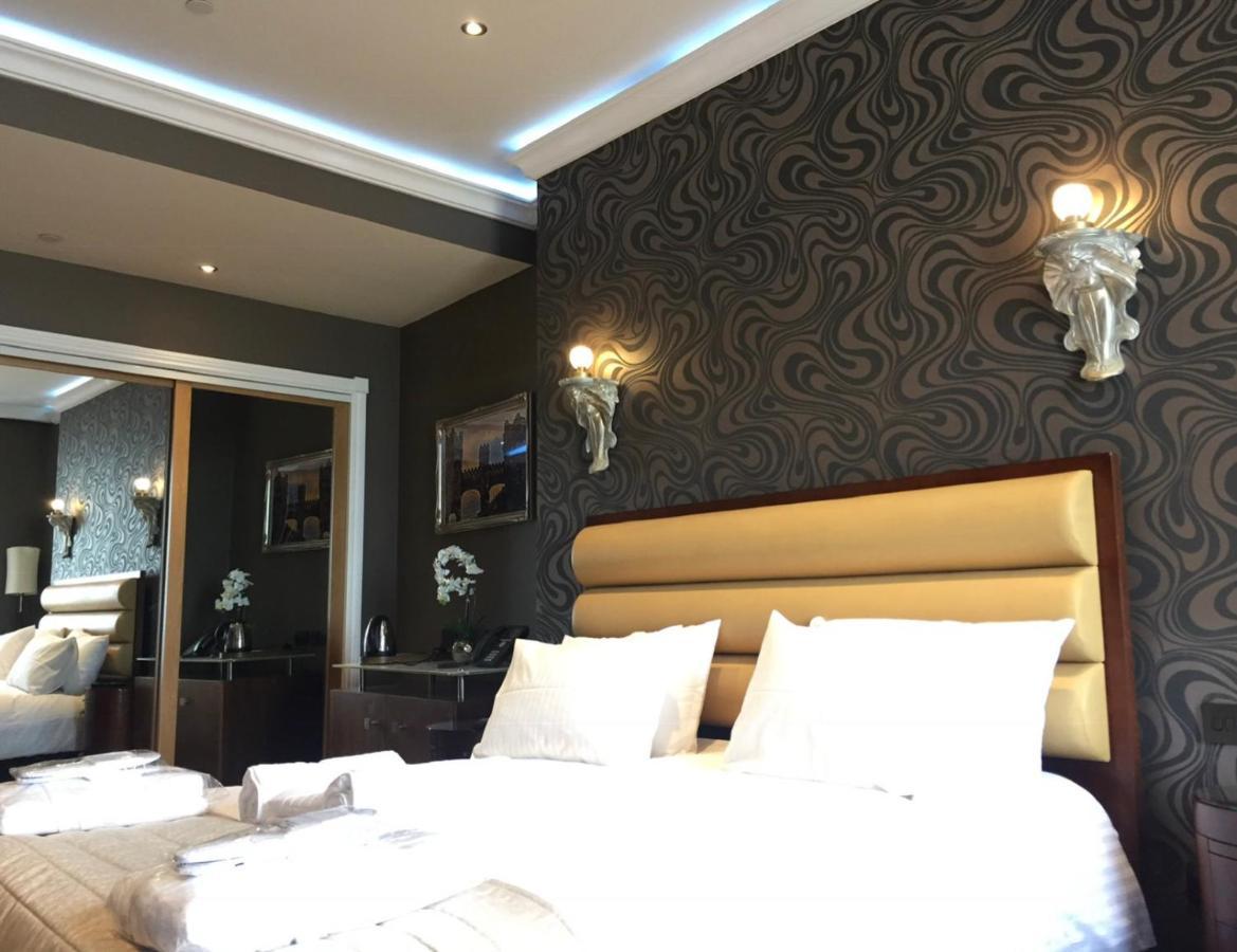 Halvard Hotel Douglas Kültér fotó