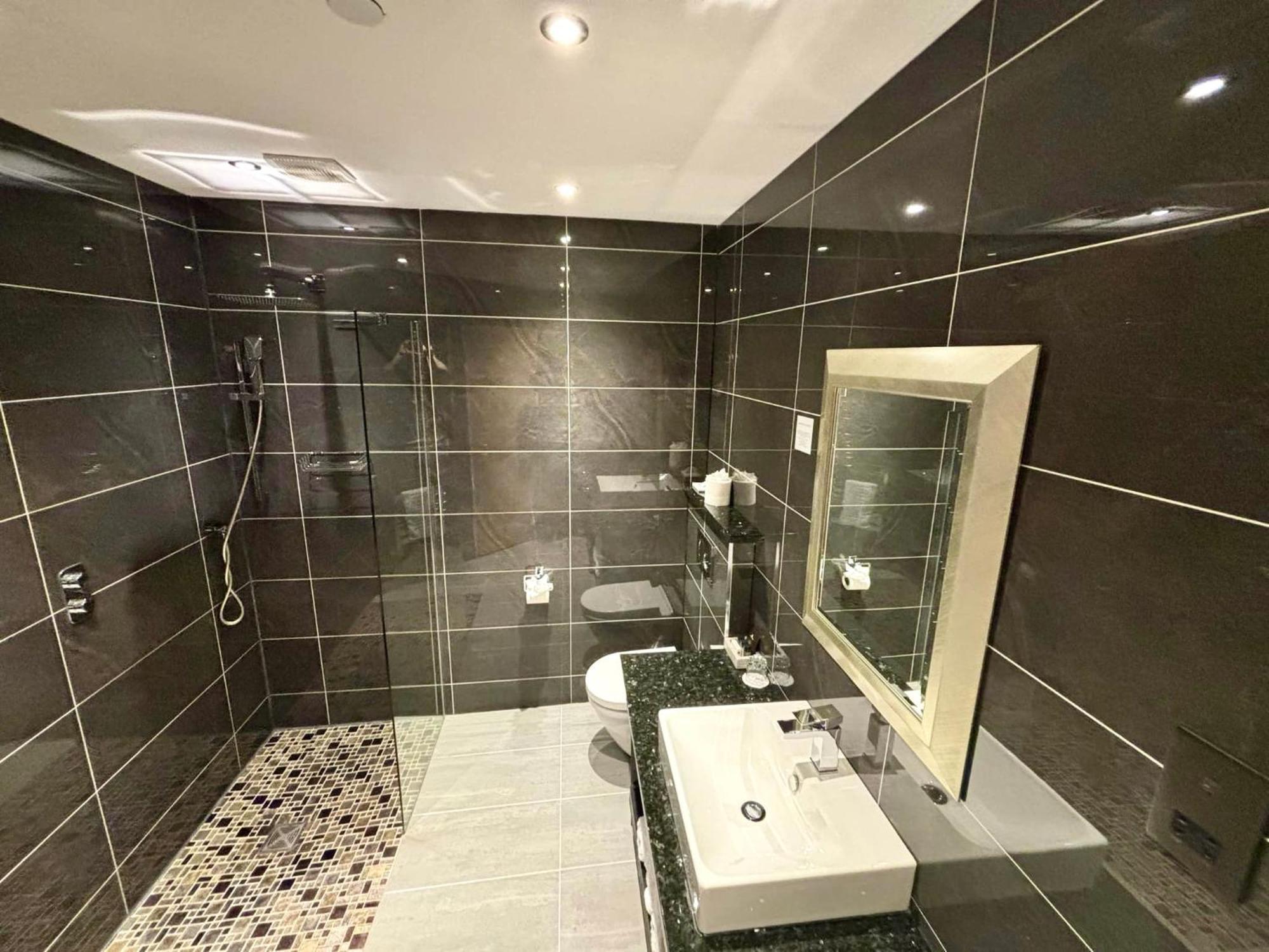Halvard Hotel Douglas Kültér fotó