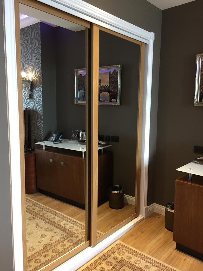 Halvard Hotel Douglas Kültér fotó